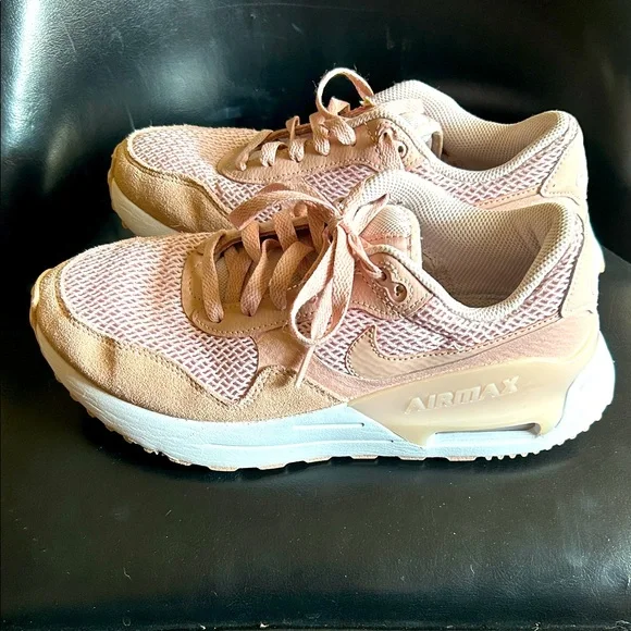 Nike Air Max Women's Blush Sneakers Sz 8 - Picture 1 of 7